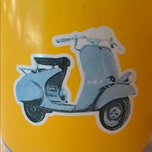 Meet your Posher, Leslie